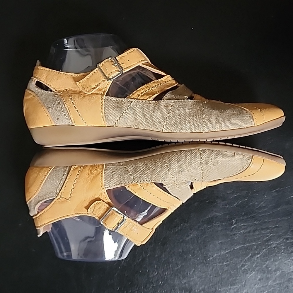 Khrio Yellow Fisherman T-Strap Leather and Canvas Sandal Women's EU 38 - Picture 9 of 11